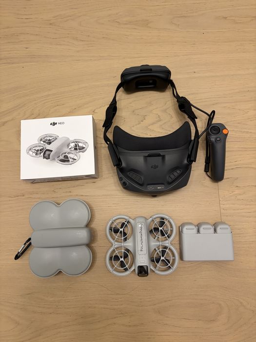 DJI Neo Motion Fly More Combo