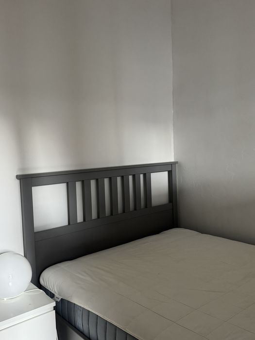 drewniana rama łóżka 140x200cm