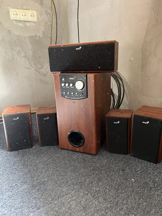 колонки Genius, колонки