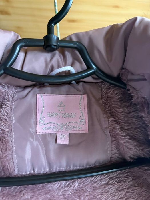 Зимова куртка на лівчинку 12 років