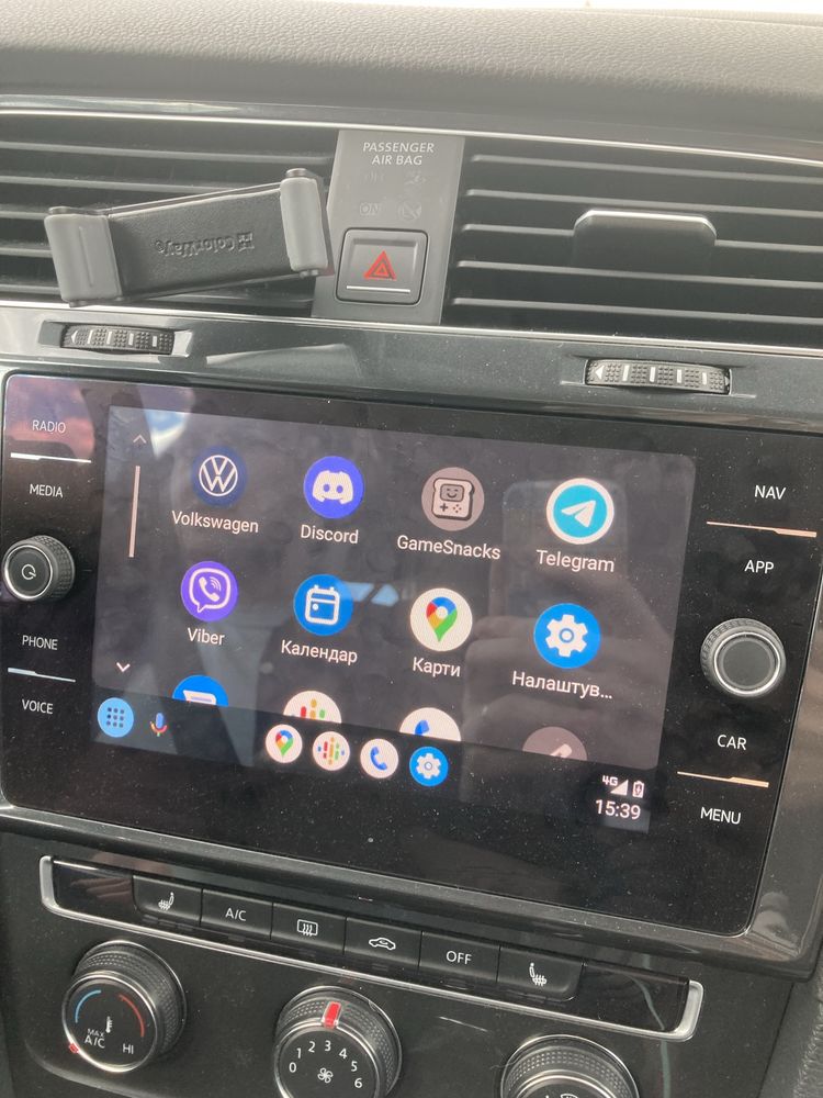 Активація дистанційно Carplay Android Auto Volkswagen Seat Škoda