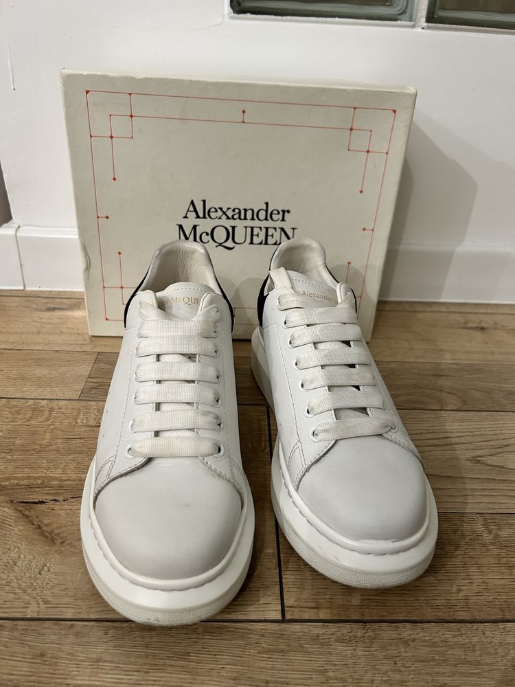 Alexander McQueen 41 sneakersy unisex