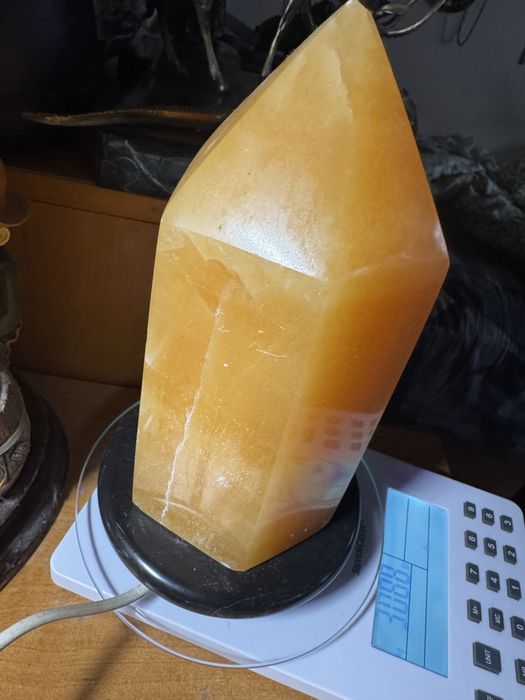 Kampa z kalcytu miodowego ?