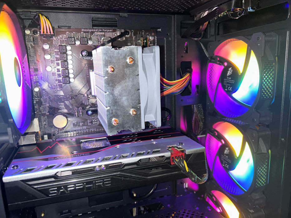 Бесплатная доставка! Игровой ПК Ryzen 5 1600/16GB DDR4/RX 570 8GB