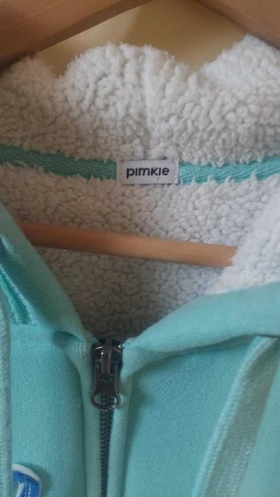 Bluza sportowa ocieplana miśkiem