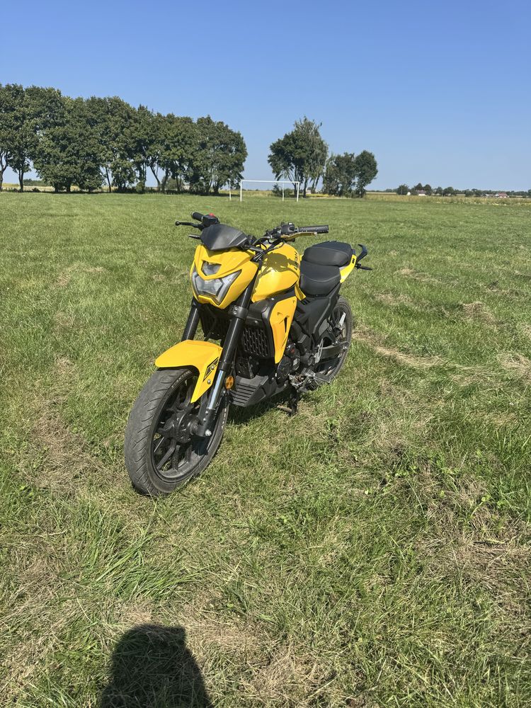 Продам Lifan sr220 4v