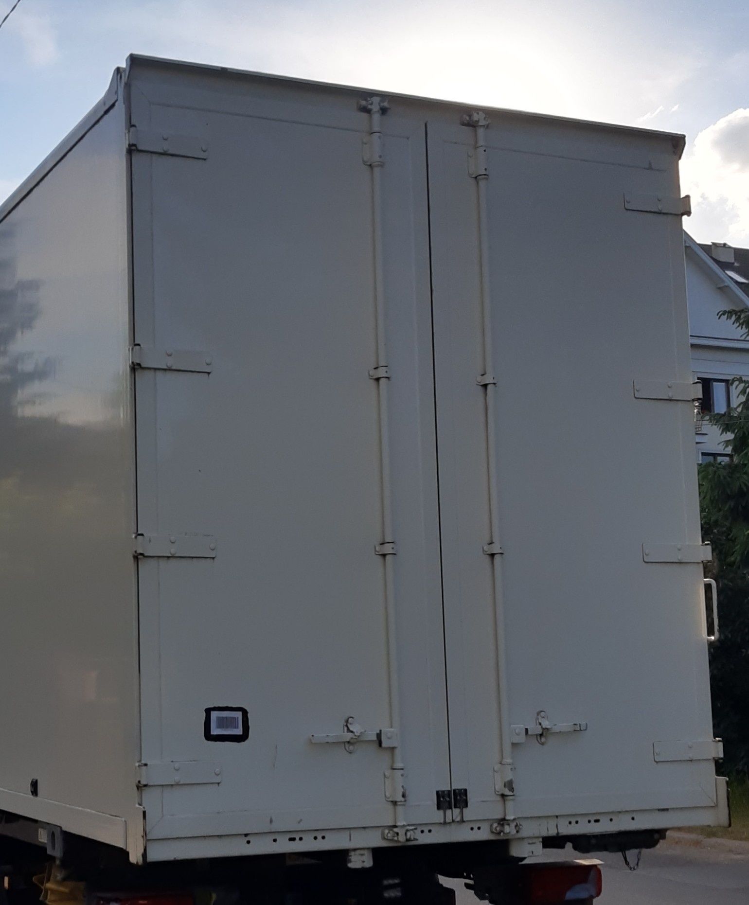 Drzwi aluminiowe firmy Spier z 2015 roku do kontenera lub naczepy