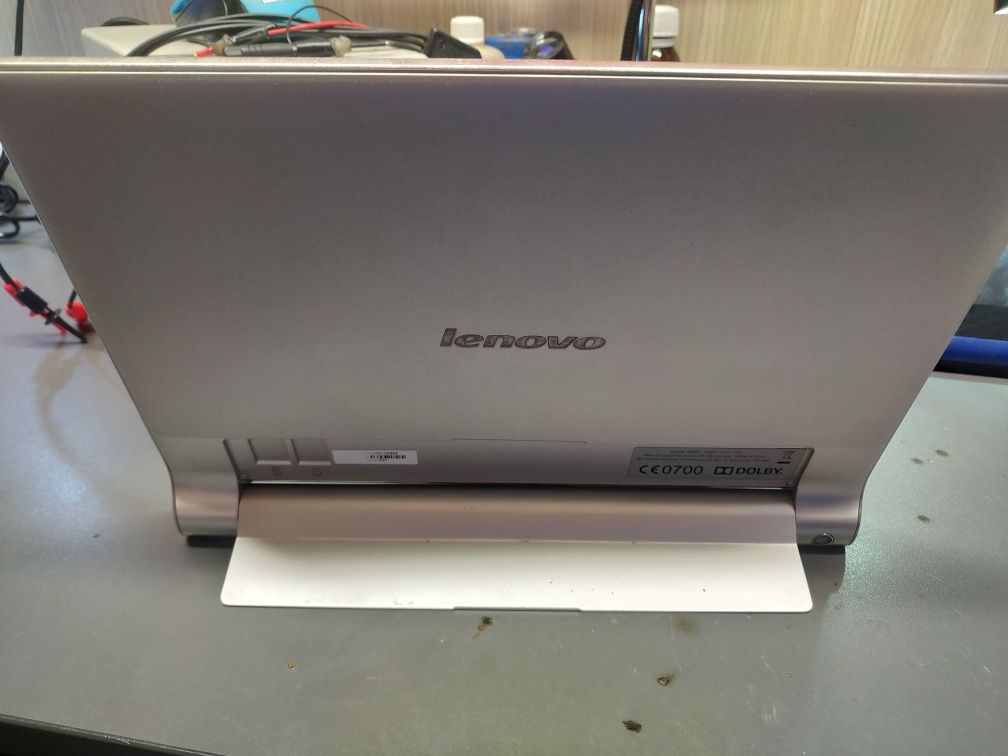 Lenovo TAB B8000+H