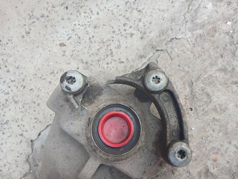 Задній мост Ford Kuga 2015р.