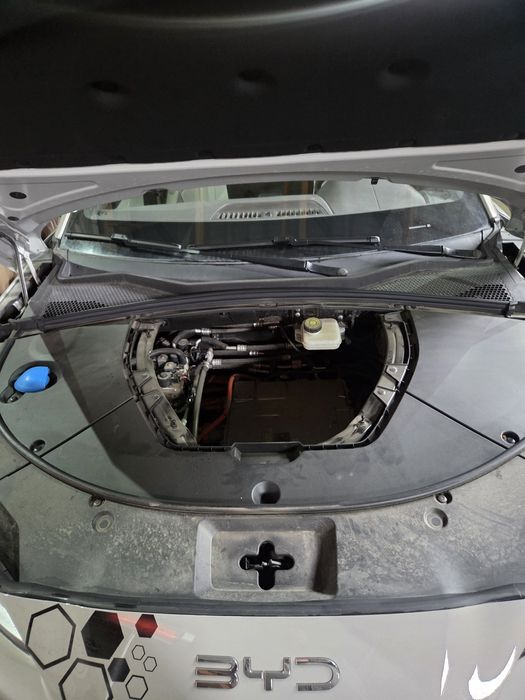 Song plus ev 2025г. передний багажник