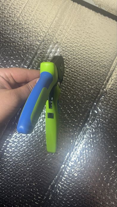 Клещи для обжима гильз PEW 8.185 RENNSTEIG 610 185 3