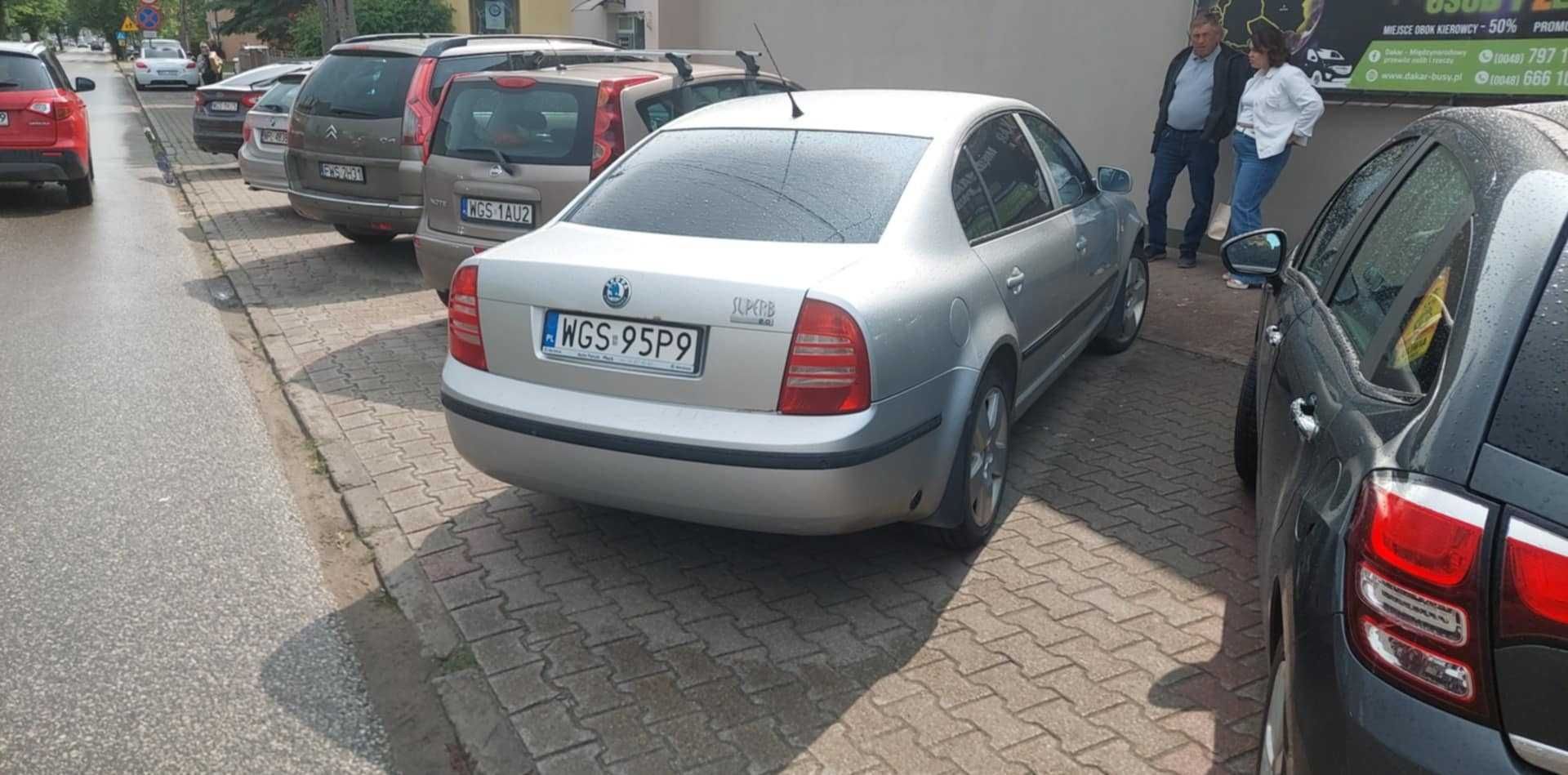 Sprzedam skodę superb