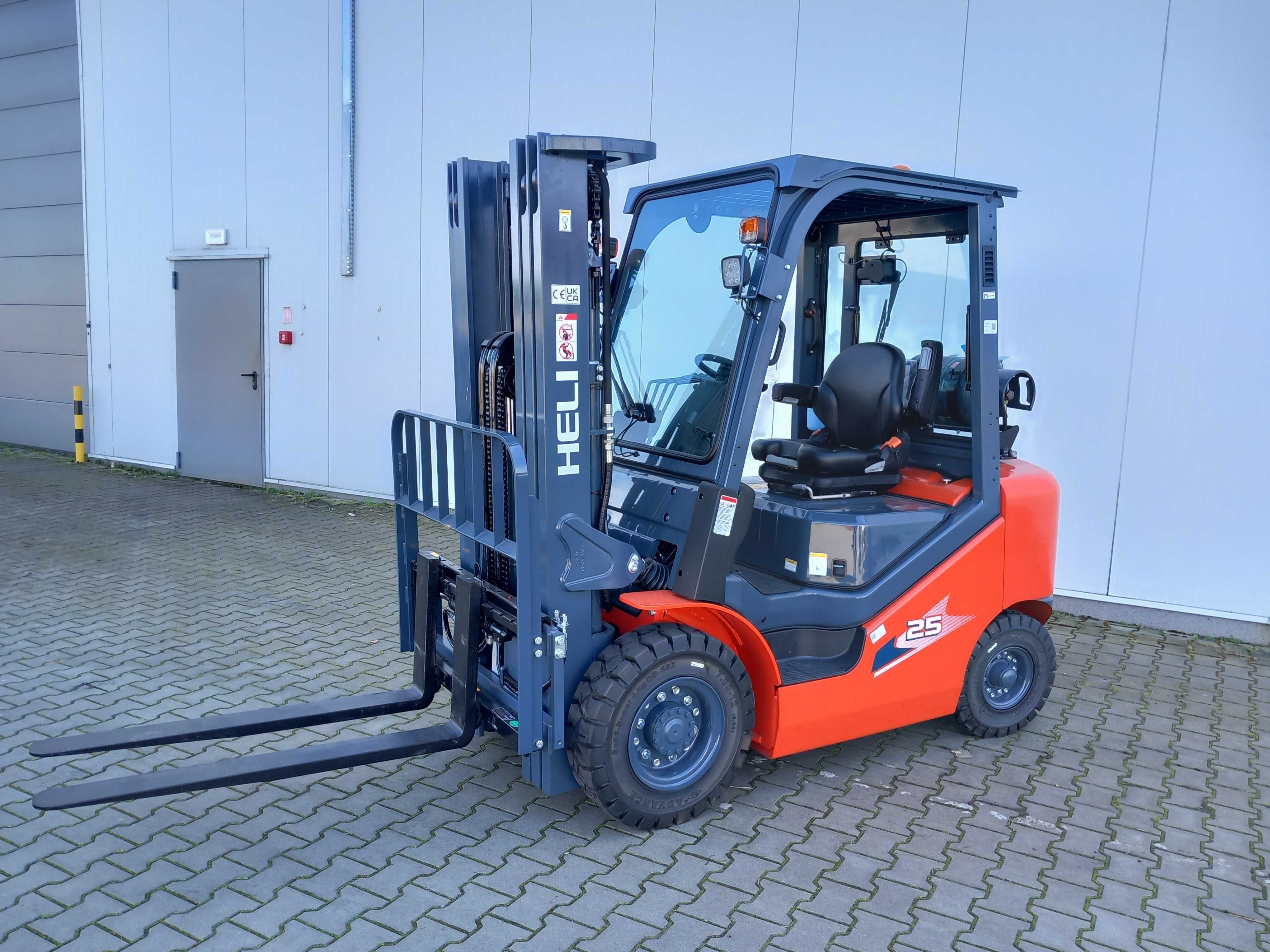 Wózek Widłowy Heli LPG 2,5t Maszt 4,7m Triplex Silnik Kubota *2024-05*