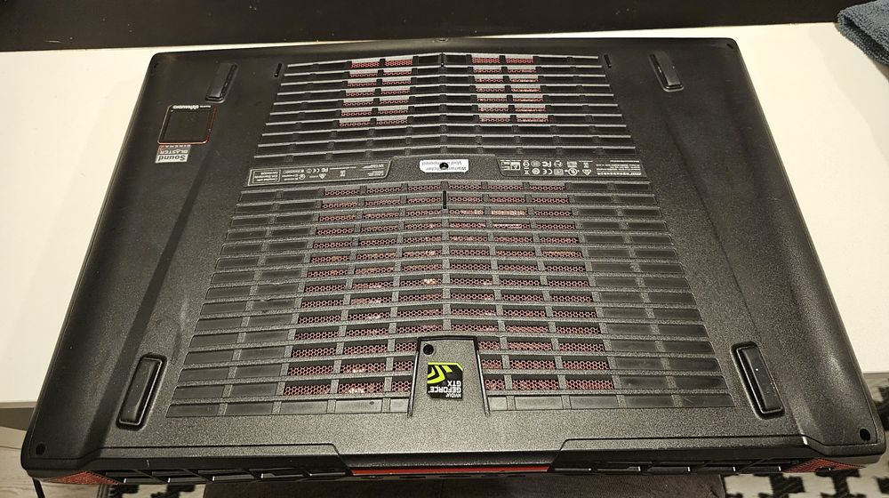 MSI GT72VR6RE Dominator PRO i7 6700hq GTX 1070 24GB RAM
