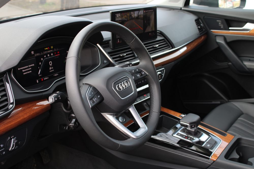 Audi Q5 2023 нове авто