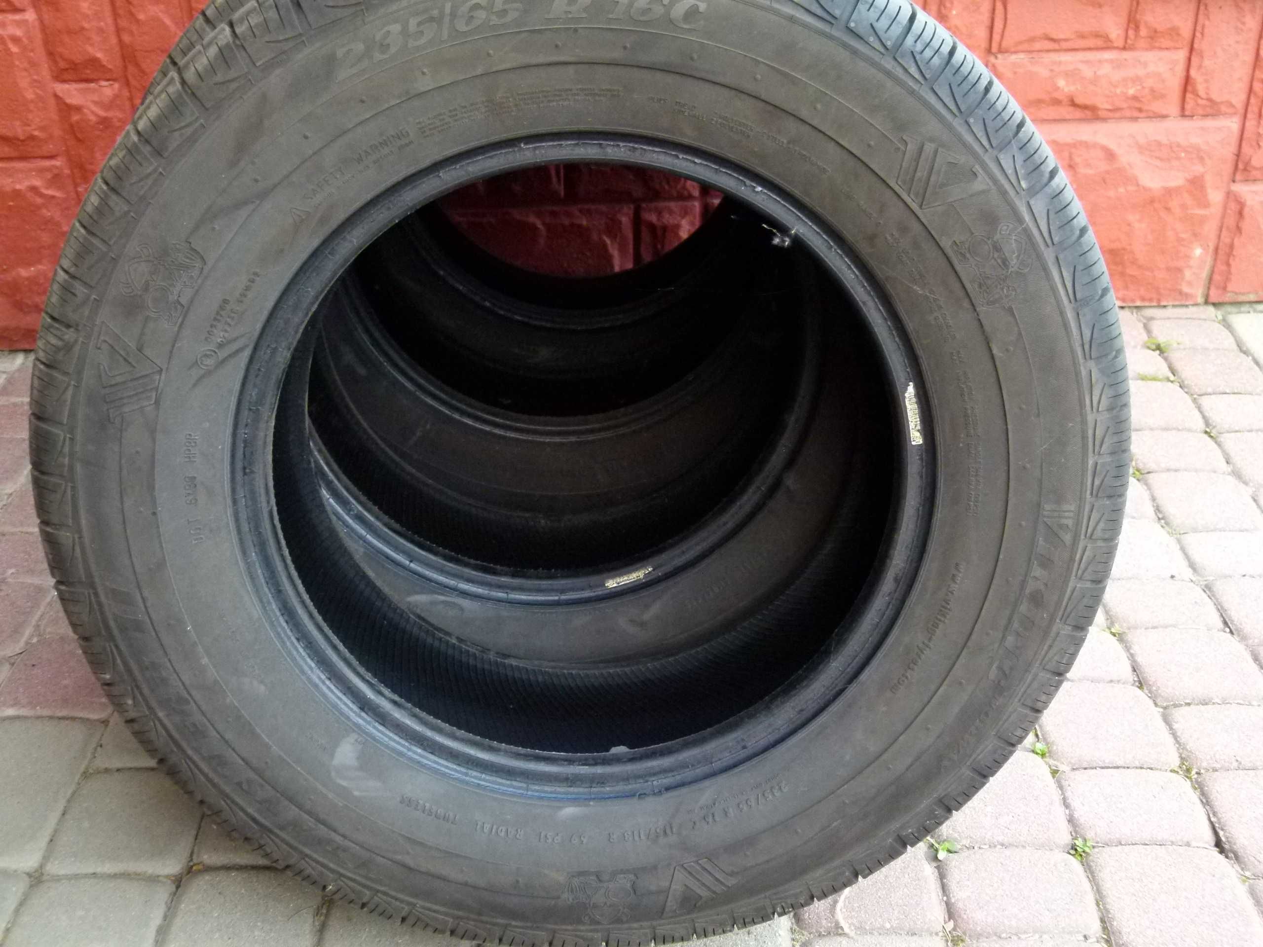 Opony Viking do busa wzmacniane 235/65/R16C