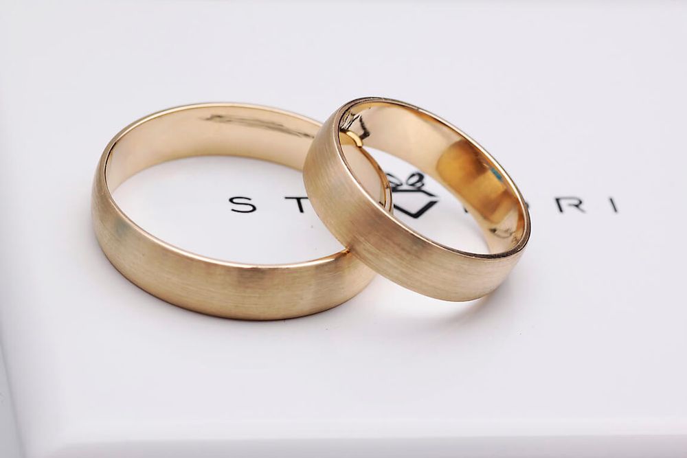 złota obrączka staviori