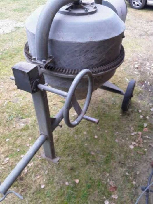 Sprzedam betoniarkę