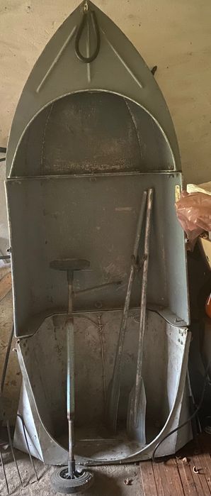 Алюмінієва лодка