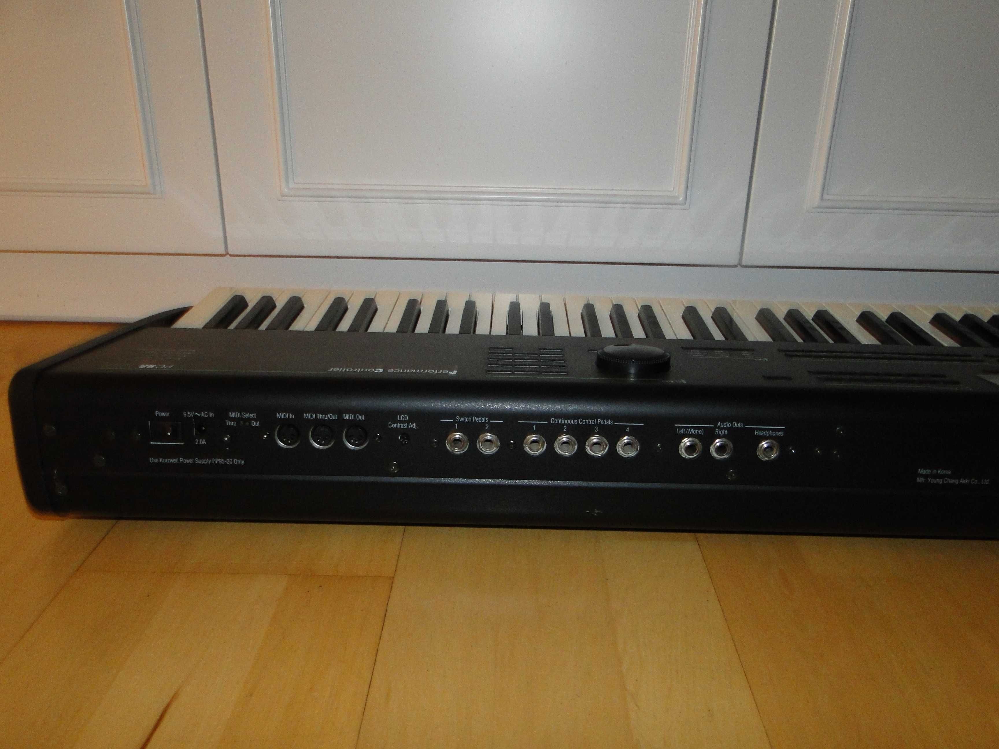 Genialne Wysokiej Klasy Piano Cyfrowe Syntezator KURZWEIL PC88+Futerał