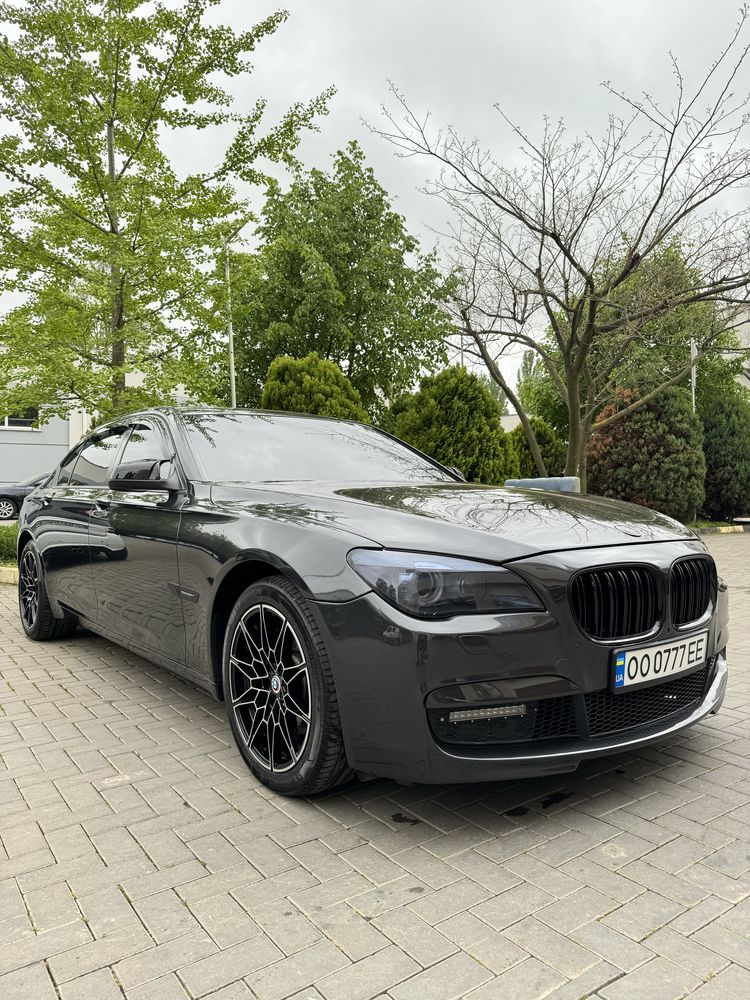 Продам BMW 740 LI  long