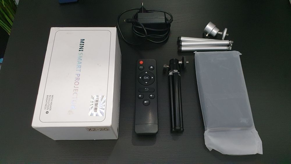 Projektor na sprzedaż Mini Smart Projector