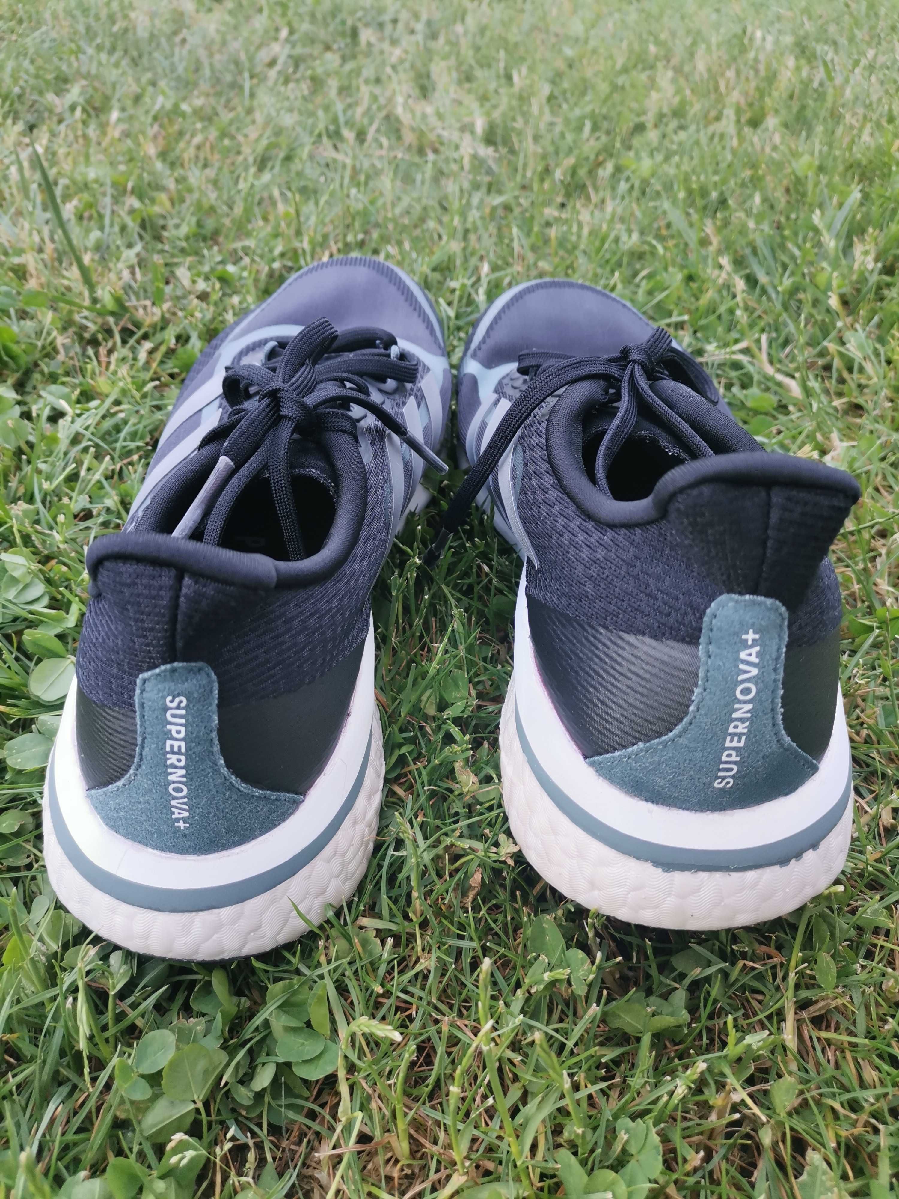 Buty Adidas supernova