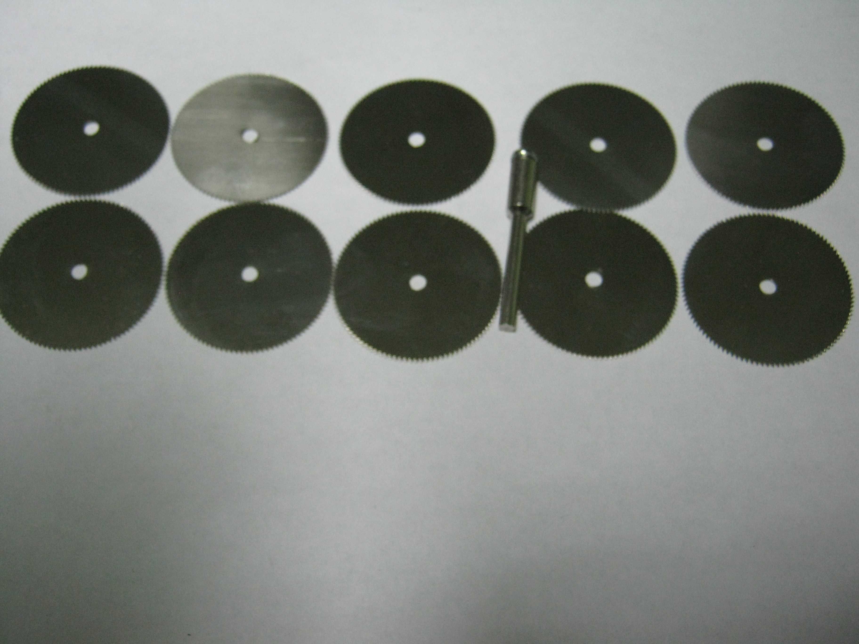 Отрезные диски для дремеля 10шт.ф32мм+держ. (зубчатые или армированые)