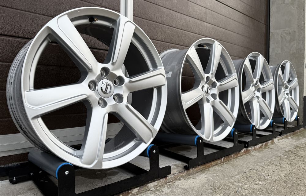 4x felgi aluminiowe 5x108 r19 et42 8J Alufelgi Oryginał Volvo 19”