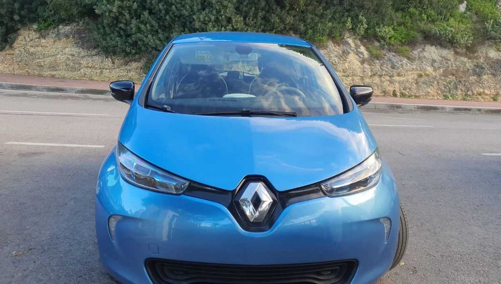 Renault Zoe (c/ Bateria) 41 kwh Life - Iva Dedutível