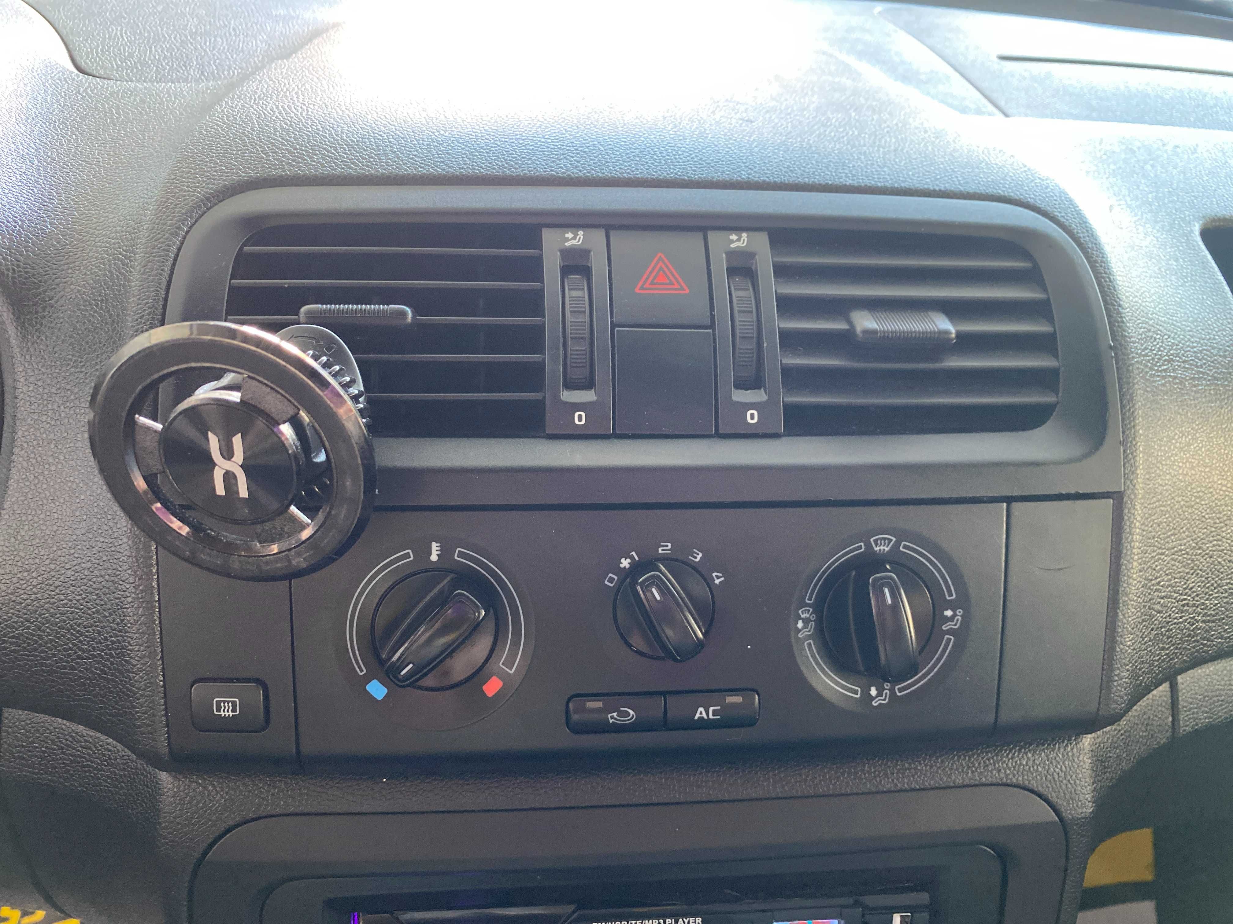 Skoda Fabia 2011