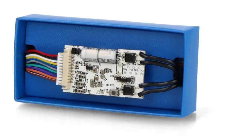 Shelly Plus Uni - uniwersalny moduł WiFi/Bluetooth - ESP32 - aplikacja