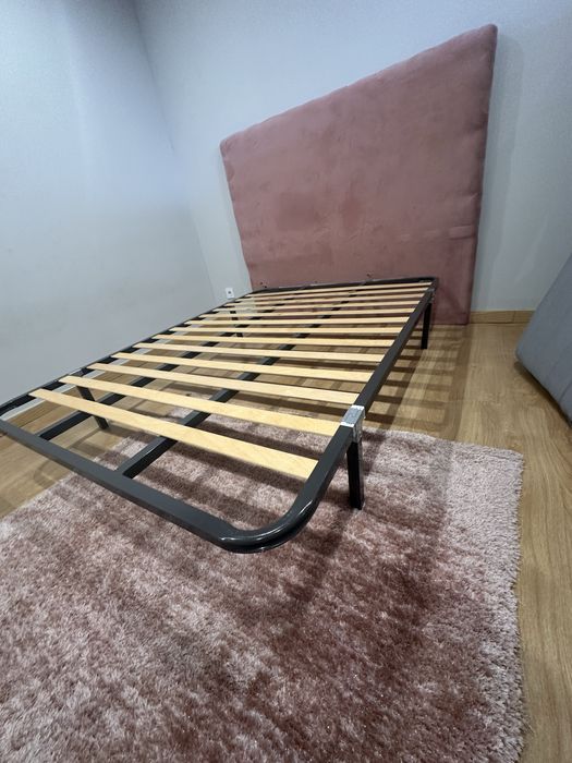 Venda urgente Cama de casal completa
