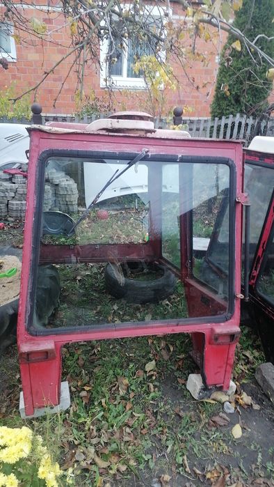 Кабіни Т25 бу заводські