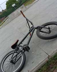 Sprzedam BMX mega leki