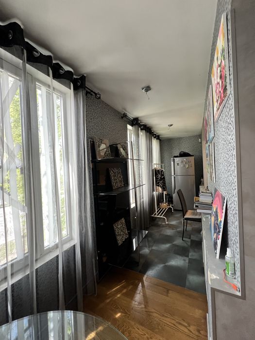 Продам 2ком кв метро Научная с ремонтом