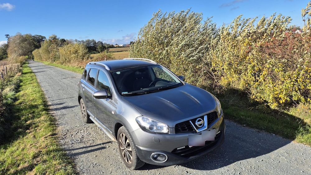 Nissan Qashqai+2 Nissan Qasqai z opcją spania