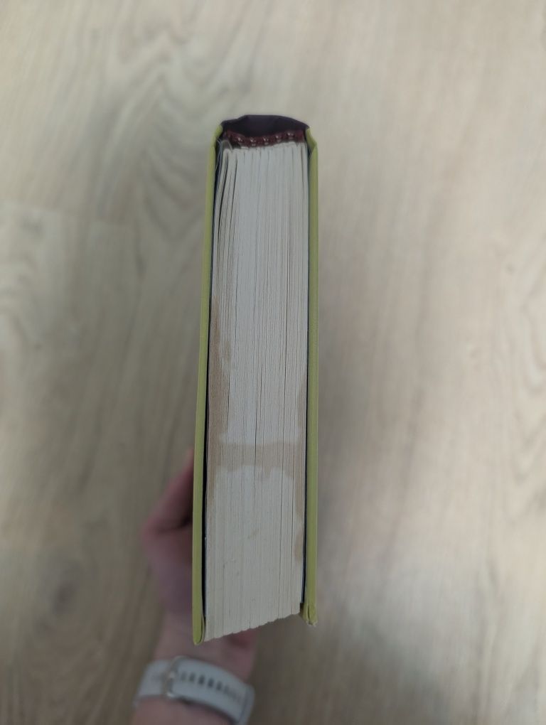 Книга Набридливі  дівчата