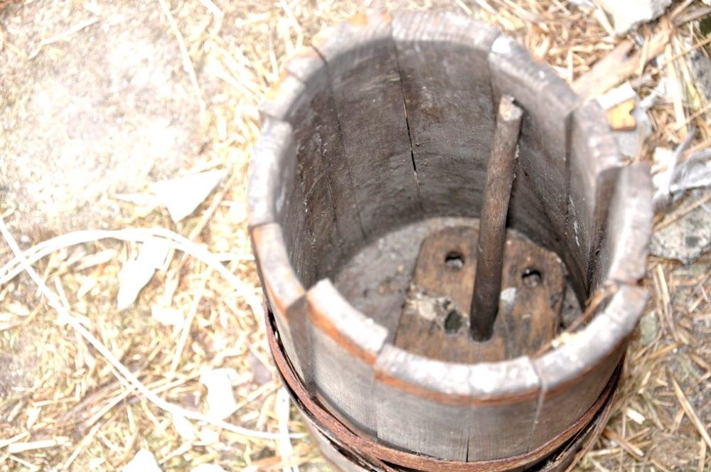 Zabytkowa Drewniana Maselnica ręczna do ubijania Masła Przedwojenna