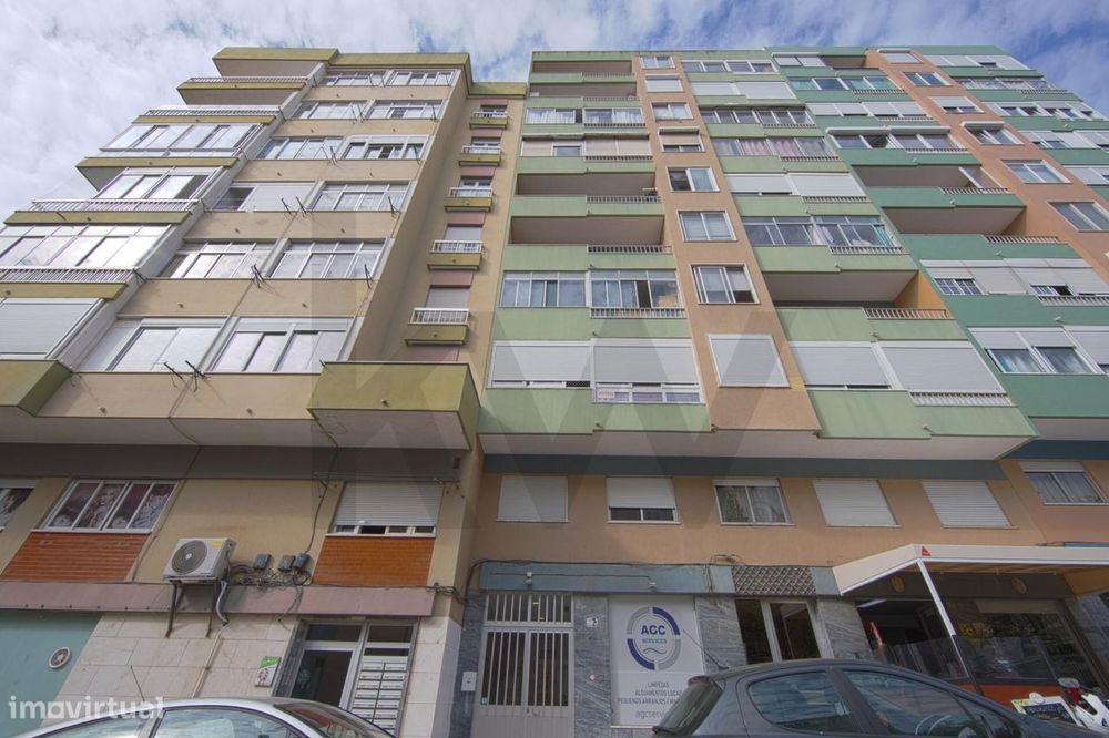 Loja | Oeiras | Figueirinha | Arrendamento