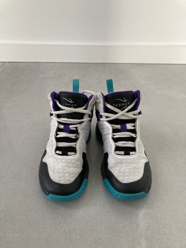 Buty do kosza Decathlon 32