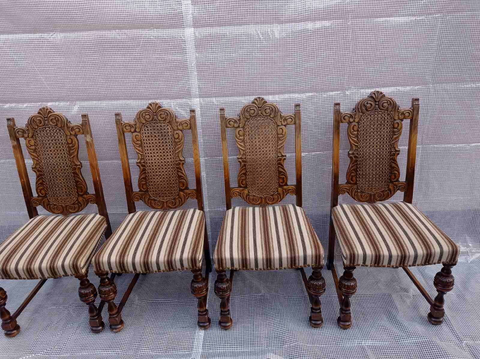Krzesła w stylu wiktoriańskim Antyki