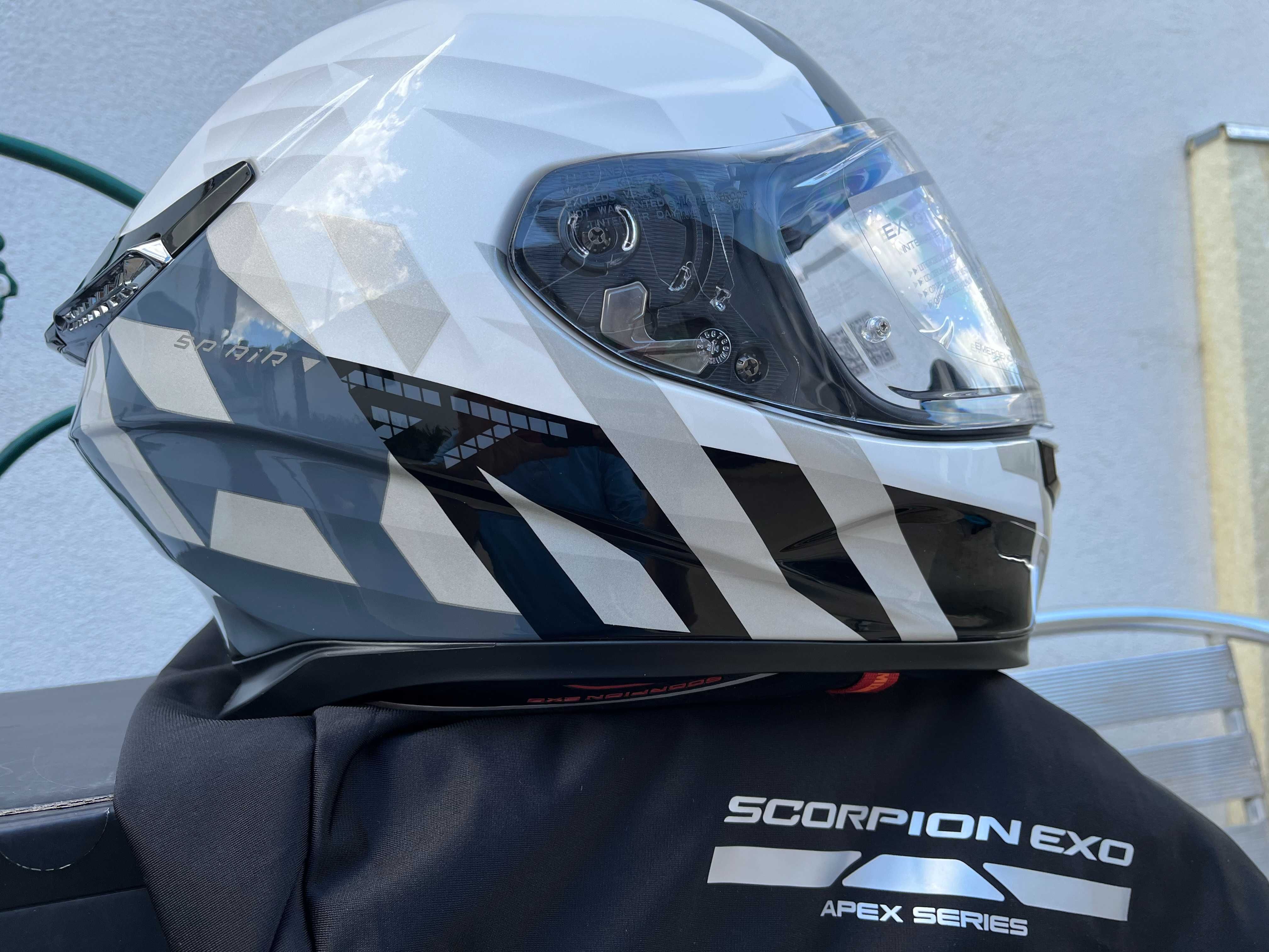 Capacete Integral Scorpion Exo-GT SP Air Touradven