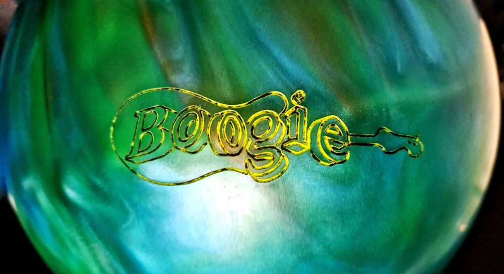 Bola de Bowling AMF Emerald Green multi color Boogie Series