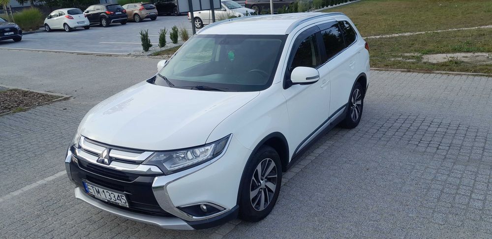Mitsubishi Outlander 2.0  LPG , hak
