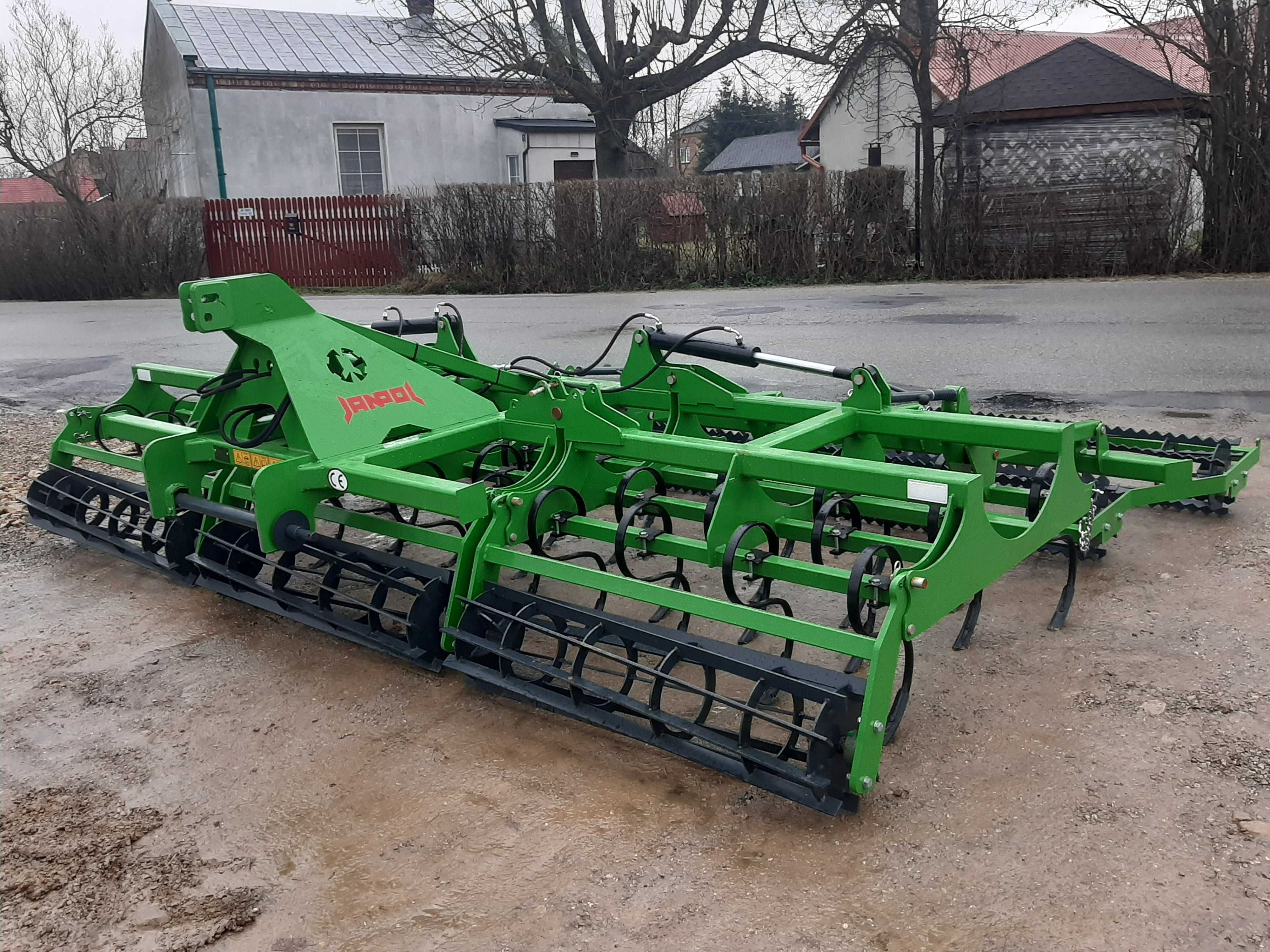 Agregat uprawowo-siewny hydrauliczny JANPOL 3,6-4,2-5m OD RĘKI