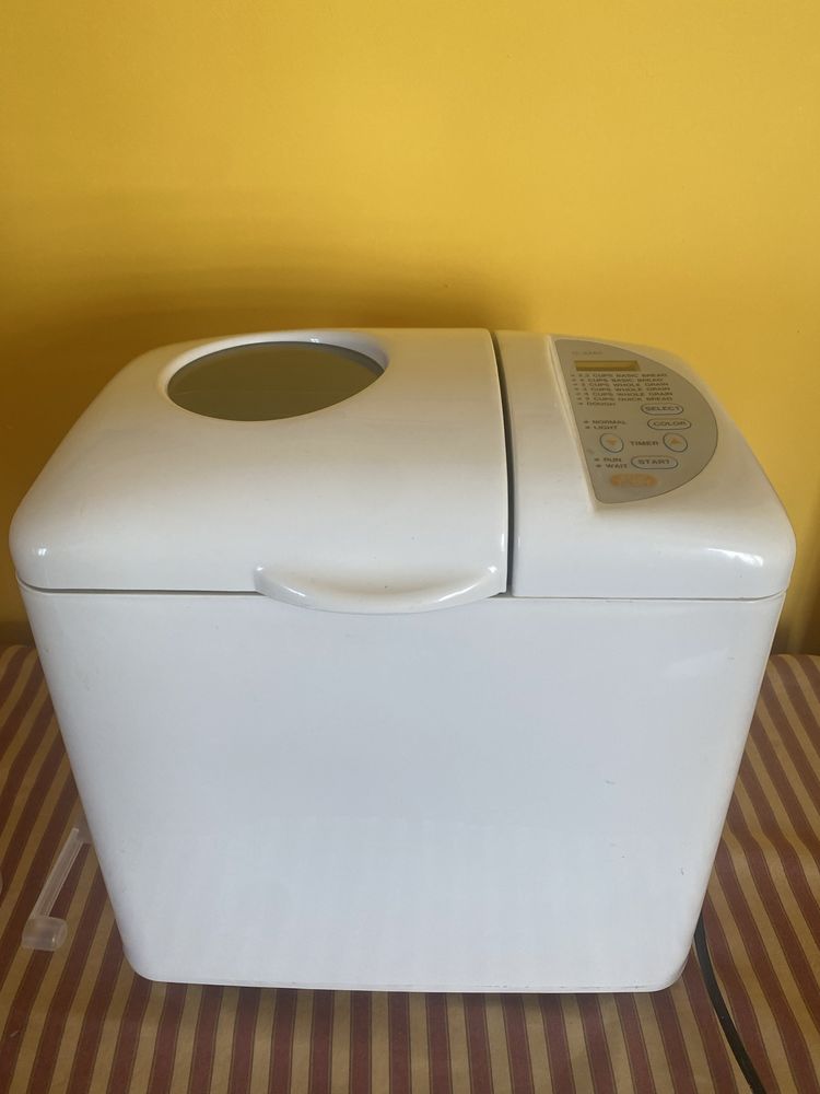 Máquina para fazer pão