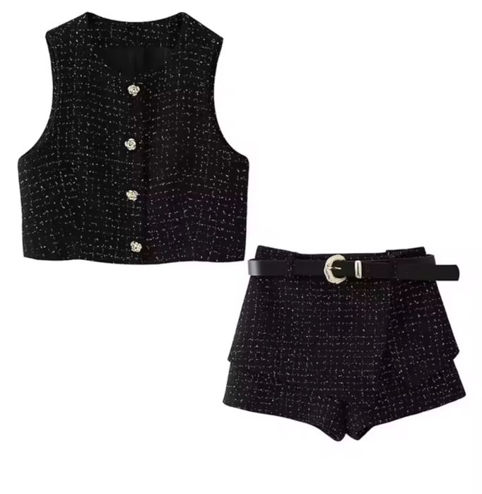 Костюм Zara чорний твід шорти,жилет розмір ХС