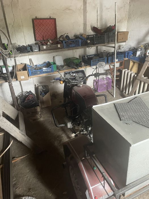 Мотоцикил в доброму стані масла не бере заводиться зі стартера