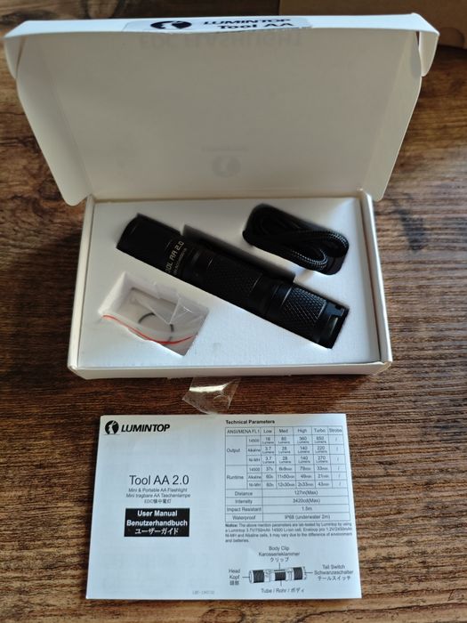 Latarka edc Lumintop Tool AA 2.0